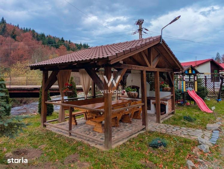 Casă cu 4 camere cu Canalizare în Cârțișoara