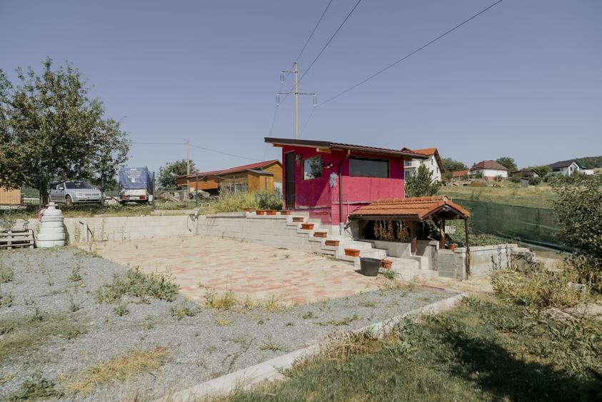 Casă individuală cu 4 camere cu Garaj în Feleacu