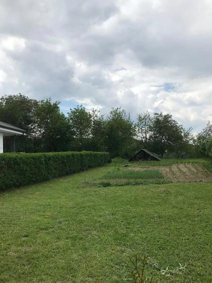 Teren de 671 mp, în Borhanci