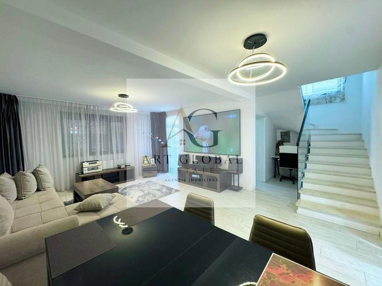 Duplex cu 4 camere cu Canalizare în Domnești