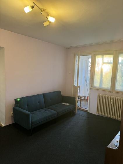 Apartament cu 2 camere semidecomandat în Crângași