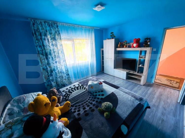 Casă individuală cu 4 camere cu Teren 400 Mp în Păun