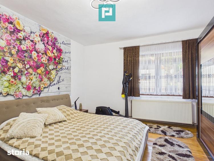 Casă cu 3 camere cu Teren 300 Mp în Central