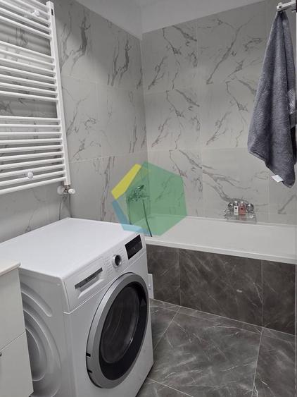 Apartament cu 3 camere, mobilat în Nord-Est