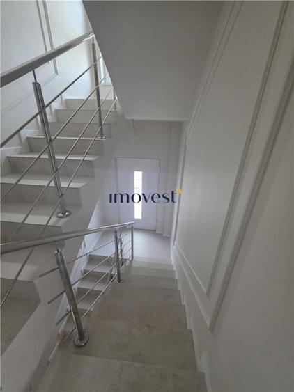 Apartament cu 2 camere decomandat în Titulescu