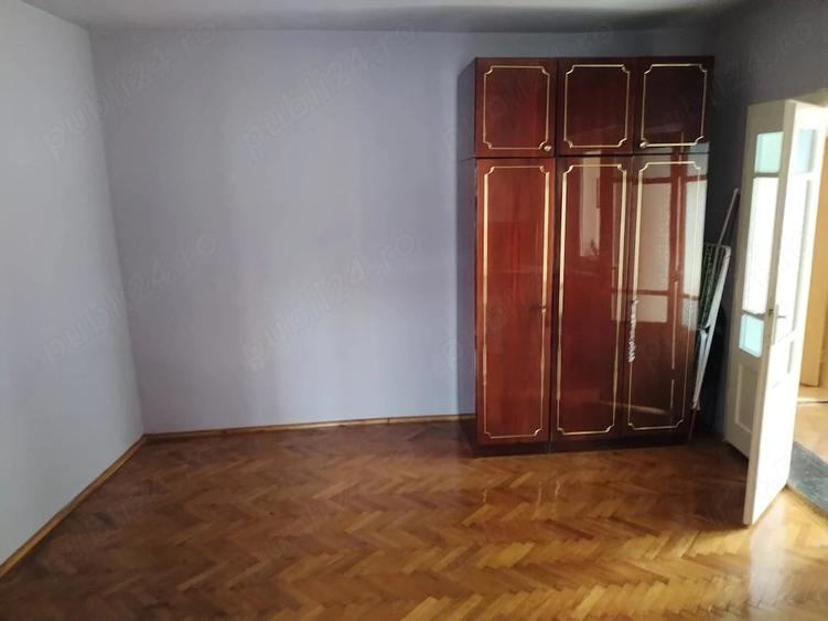 Casă cu 3 camere cu Teren 110 Mp în Cristian