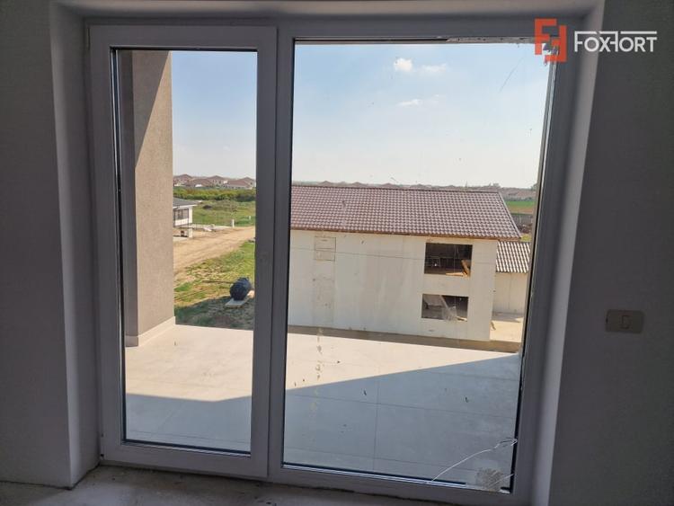 Apartament cu 3 camere la etajul 2 - zona Bucovat - 12