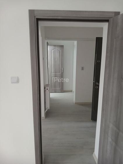 Garsoniera Trivale parter