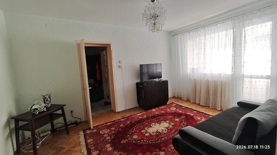 Apartament cu 2 camere semidecomandat în Tătărași