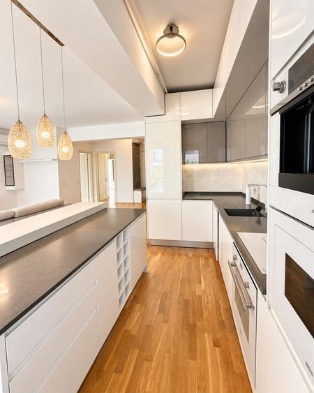 Apartament cu 3 camere în Aviației