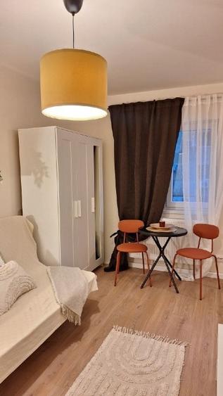 Garsonieră decomandată în Rahova