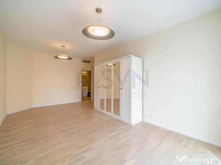 Apartament cu 4 camere decomandat în Aviatorilor