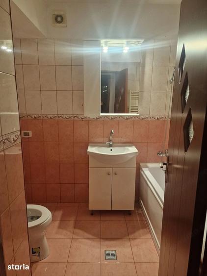 Spațiu comercial, de 70 mp, în Alexandriei