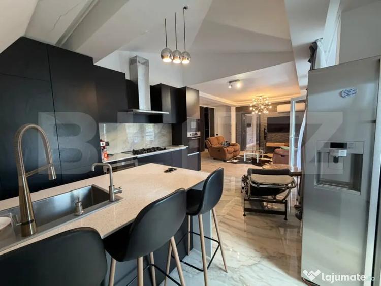 Apartament cu 3 camere semidecomandat în Făget