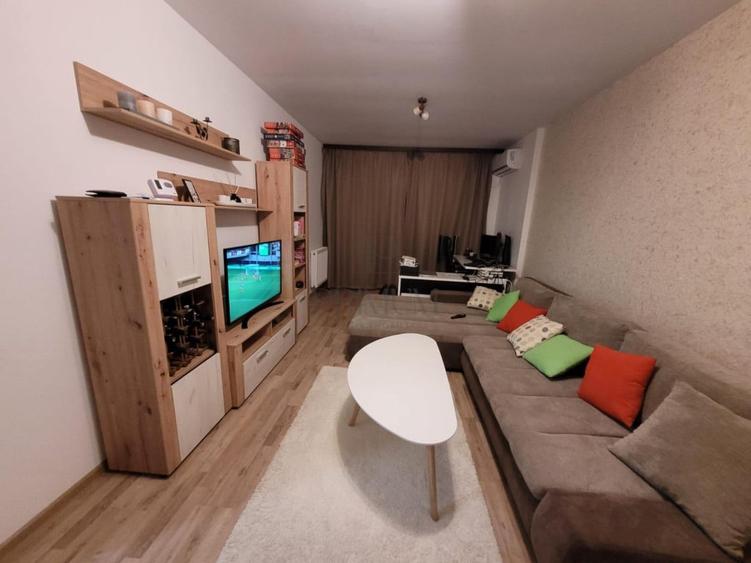 Central - 2 Camere - Etaj 2 cu LIFT - Decomandat - Bucatarie - 10