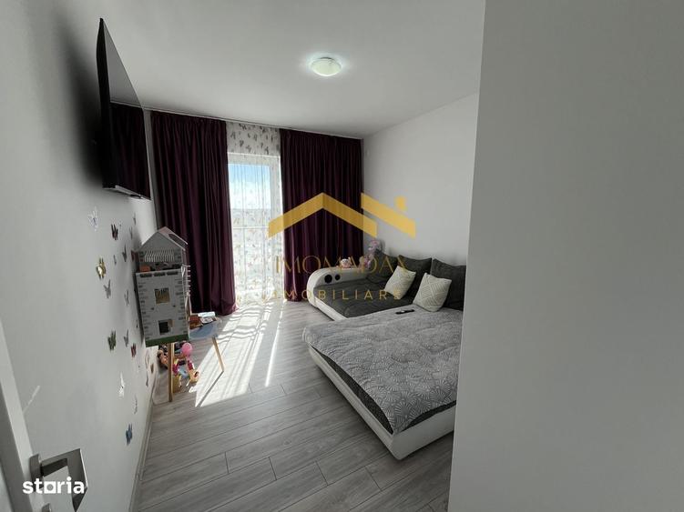 Apartament cu 3 camere în Giarmata