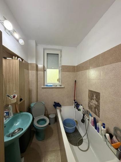 Casă cu 2 camere cu Canalizare în Ultracentral