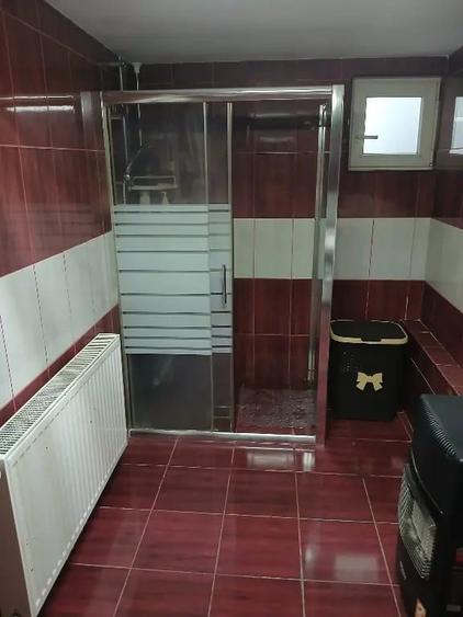 Casă cu 3 camere în Central
