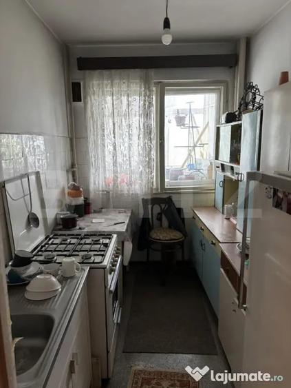 Apartament cu 2 camere decomandat în Vest