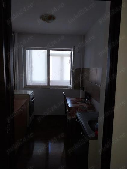 Apartament cu 3 camere decomandat în Vest