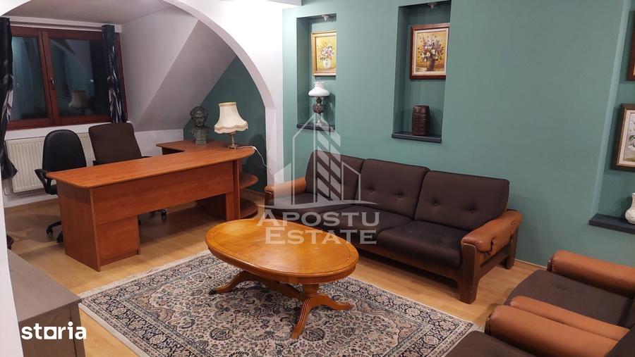 Apartament cu 3 camere în Central
