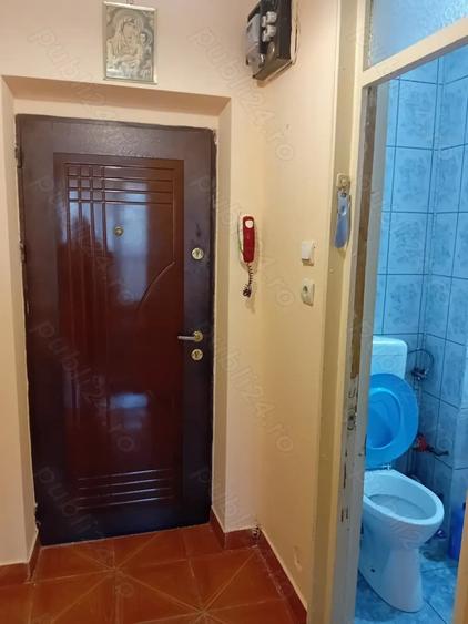Garsonieră semidecomandată în Central