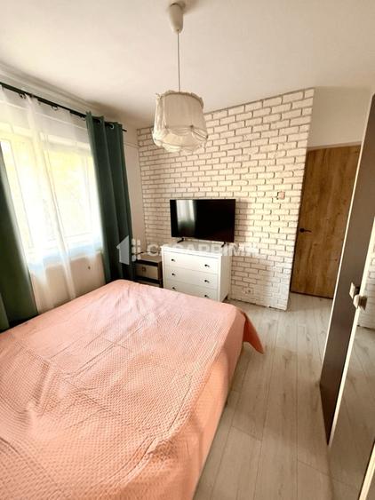 Apartament cu 2 camere decomandat în Nicolina