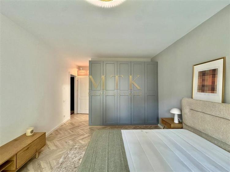 Apartament cu 3 camere decomandat, mobilat în Iancu Nicolae