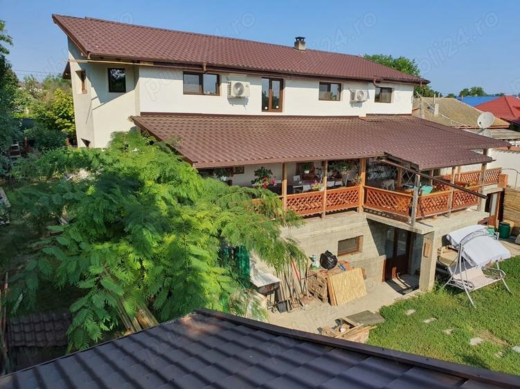 Casă cu 6 camere cu Teren 3000 Mp în Cataloi