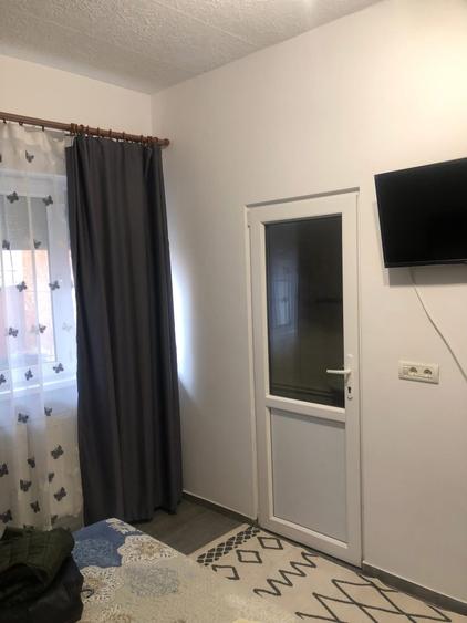 Casă cu 6 camere cu Teren 226 Mp în Eforie Nord