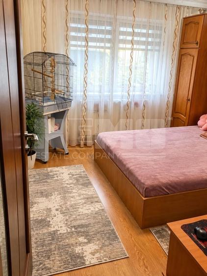 Apartament cu 3 camere decomandat în Burdujeni