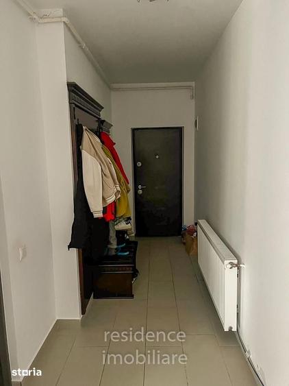 Apartament cu 3 camere semidecomandat în Sopor