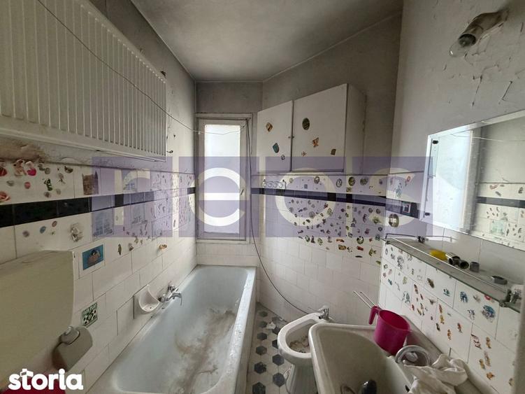Apartament cu 5 camere în Victoriei