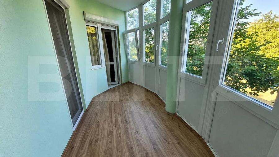 Apartament cu 2 camere de vanzare, 71,30 mp, Micro 16 cu terasa inchisa si garaj - 10