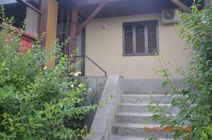 Casă individuală cu 4 camere cu Teren 1458 Mp în Paleu