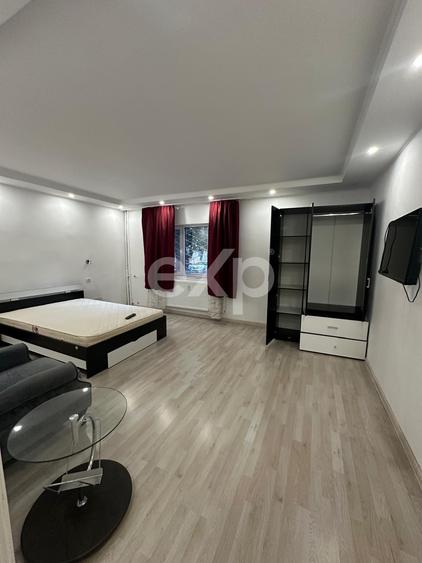 Apartament cu 2 camere decomandat în Sebastian