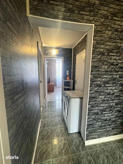 Apartament cu 3 camere decomandat, mobilat în Drumul Taberei