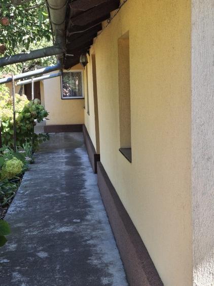 Casă individuală cu 5 camere cu Teren 2500 Mp în Valea Roșie