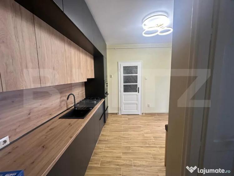 Apartament cu 4 camere decomandat în Titulescu