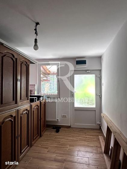Casa cu anexe si pivni?a | Teren intravilan generos | Sannicolau Roman - 11
