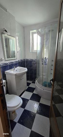 Apartament cu 2 camere semidecomandat în Aleea Trandafirilor