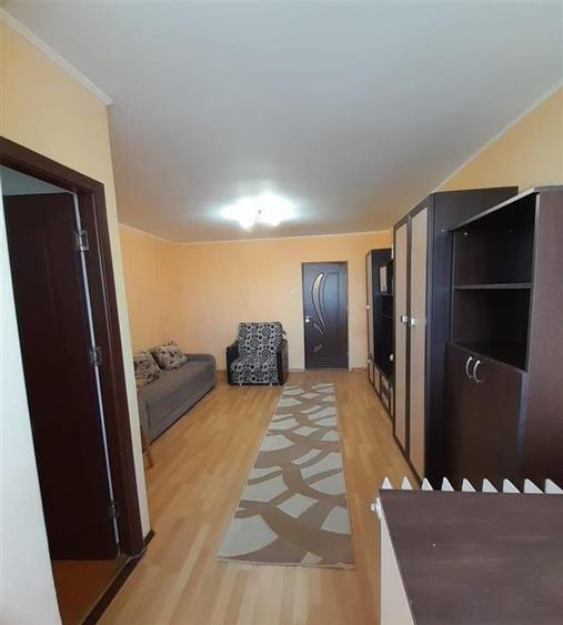 Garsonieră semidecomandată, mobilată în Tătărași