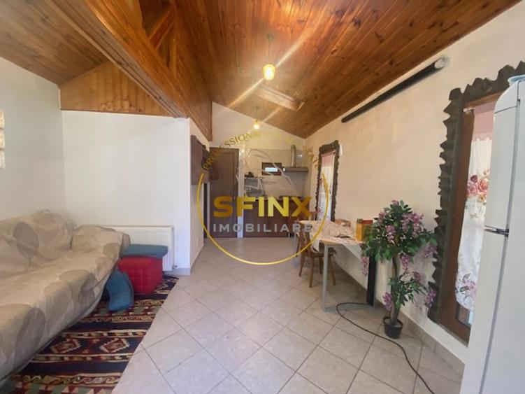 Casă individuală cu 4 camere cu Canalizare în Băicoi