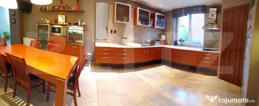 Casă cu 5 camere cu Teren 350 Mp în Bună Ziua
