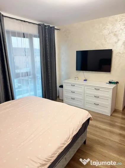 Garsonieră decomandată în Central