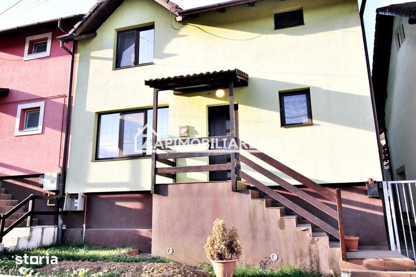 Casă cu 4 camere cu Teren 350 Mp în Corunca