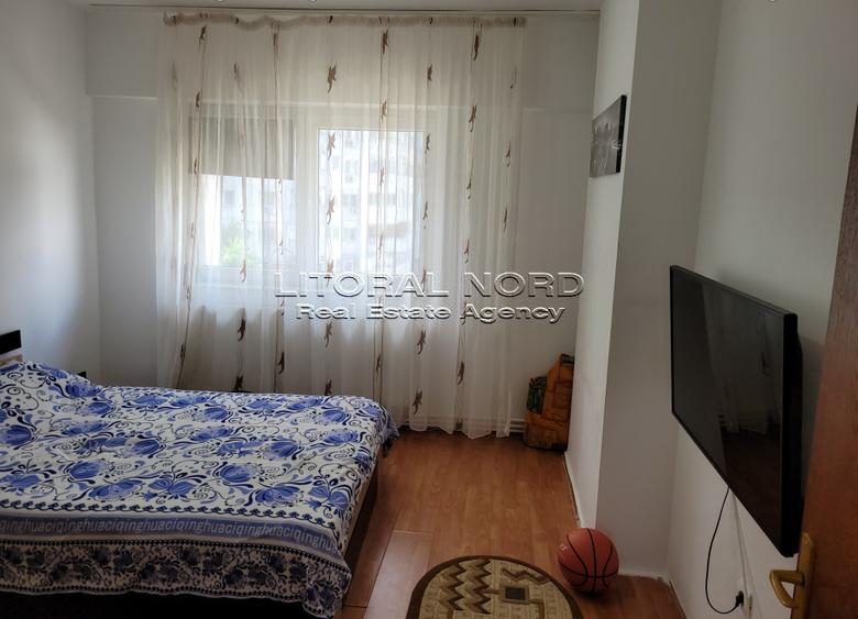 Apartament cu 2 camere decomandat în Poarta 6