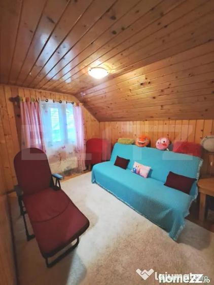 Casă cu 4 camere cu Teren 1209 Mp în Moieciu