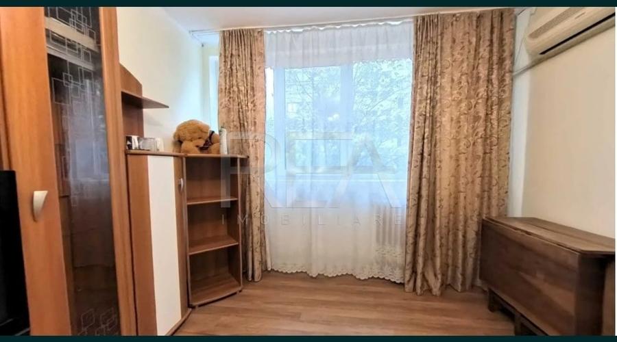 Apartament cu 4 camere semidecomandat, mobilat în Drumul Taberei