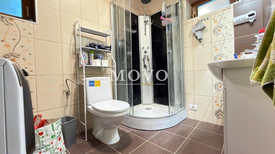 Duplex cu 5 camere cu Canalizare în Dumbrăvița